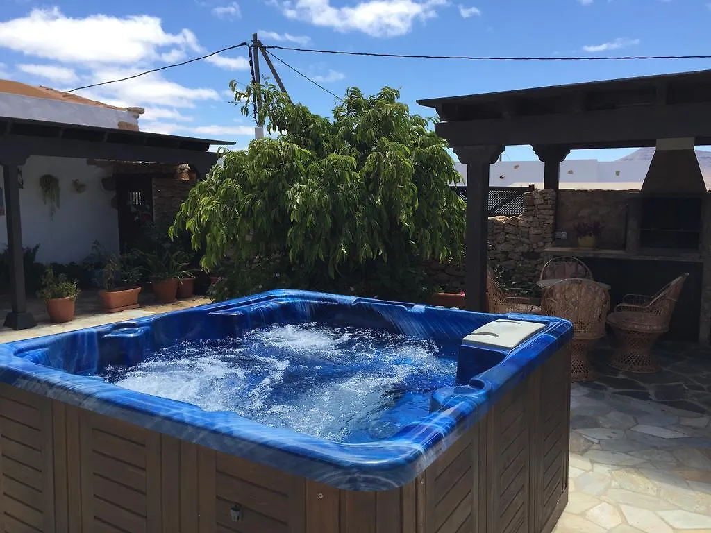 Casa Abuelo Rafael Guest House Llanos de la Concepcion Country house